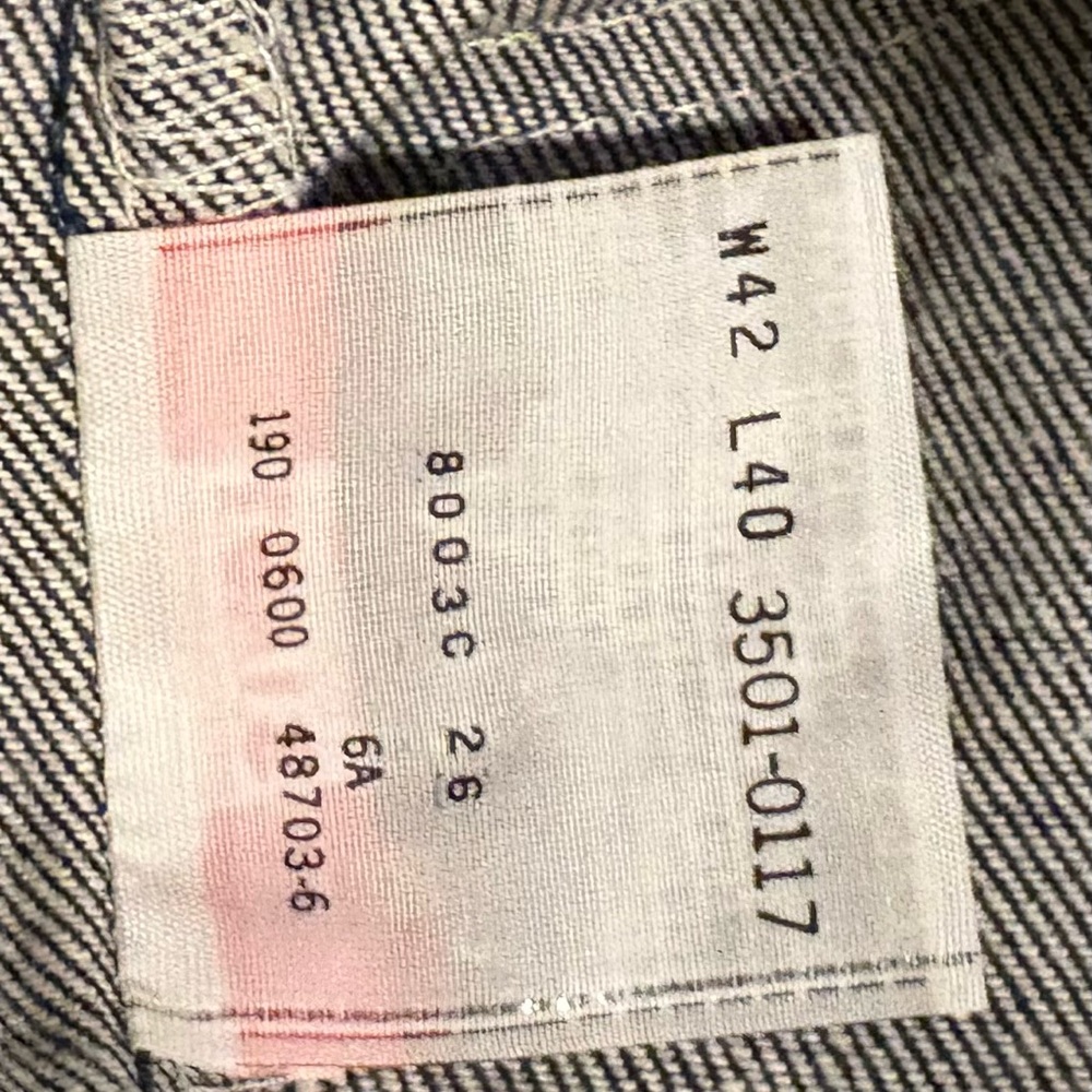 Vintage Levi's 501 Shrink-to-Fit Men's Jeans New with Tags W42 L40 - Picture 6 of 6